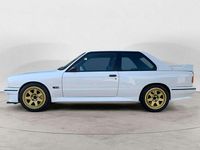 Usata BMW M3 220 CV (161 kW) 1987 Bianco pastello Utilitaria