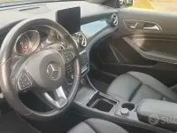 Usata Mercedes GLA200 136 CV (100 kW) 2019 Nero SUV