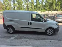 Usata Fiat Doblò Lounge 105 CV (77 kW) 2022 Bianco Monovolume