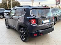 Usata Jeep Renegade Trailhawk 170 CV (125 kW) 2018 Grigio SUV