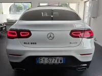 Usata Mercedes GLC300 Premium Plus 211 CV (155 kW) 2019 Bianco SUV