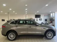 Usata Jaguar F-Pace Portfolio 180 CV (132 kW) 2020 Marrone SUV