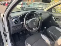Usata Dacia Sandero 90 CV (66 kW) 2017 Bianco Berlina