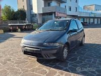 Usata Fiat Punto 60 CV (44 kW) 2001 Grigio Utilitaria