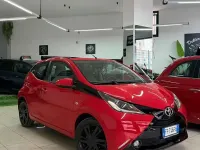 Usata Toyota Aygo Lounge 68 CV (50 kW) 2016 Other Utilitaria