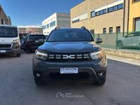 Usata Dacia Duster Journey 101 CV (74 kW) 2023 Grigio SUV