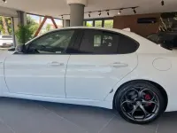 Usata Alfa Romeo Giulia Super 180 CV (132 kW) 2017 Bianco Berlina