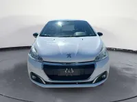 Usata Peugeot 208 68 CV (50 kW) 2015 Bianco Utilitaria