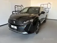Usata Peugeot 3008 Allure 131 CV (96 kW) 2023 Nero SUV