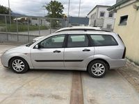 Usata Ford Focus 90 CV (66 kW) 2001 Grigio Station wagon
