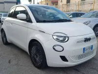 Usata Fiat 500e Passion 42 kW (58 CV) 2022 Bianco Utilitaria