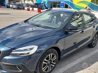 Usata Volvo V40 2018 Blu Berlina