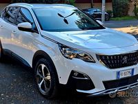 Usata Peugeot 3008 Access 131 CV (96 kW) 2017 SUV