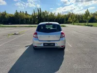 Usata Renault Clio IV 75 CV (55 kW) 2012 Grigio Berlina