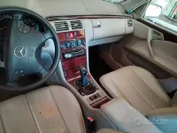 Usata Mercedes E220 116 CV (85 kW) 2001 Berlina