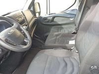 Usata Iveco Daily 136 CV (100 kW) 2018 Bianco Furgone