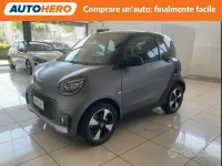 Usata Smart ForTwo Coupé 41 kW (56 CV) 2023 Grigio Utilitaria