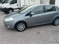 Usata Fiat Grande Punto 75 CV (55 kW) 2009 Grigio Utilitaria