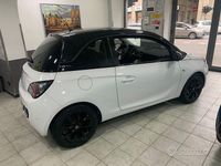 Usata Opel Adam Glam 87 CV (63 kW) 2016 Bianco Utilitaria