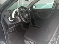 Usata Smart ForFour Prime 71 CV (52 kW) 2018 Bianco Utilitaria