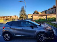Usata Renault Captur 110 CV (80 kW) 2015 Grigio SUV