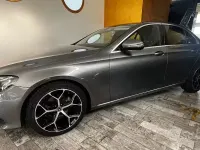 Usata Mercedes E220 194 CV (142 kW) 2017 Grigio Berlina