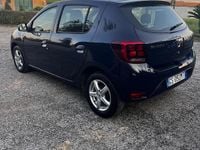 Usata Dacia Sandero Acces 75 CV (55 kW) 2020 Blu Berlina