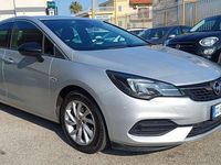 Usata Opel Astra Ultimate 122 CV (89 kW) 2021 Argento Berlina