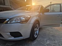 Usata Kia Ceed 90 CV (66 kW) 2010 Grigio Utilitaria