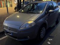 Usata Fiat Grande Punto 75 CV (55 kW) 2007 Grigio Utilitaria