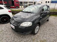 Begagnad VW Fox 70 HK (51 kW) 2008 Grå Halvkombi