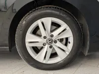 Usata VW Golf VIII Life 116 CV (85 kW) 2025 Nero Berlina