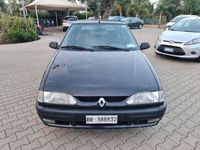 usata Renault 19 R1.4i 4 porte Limited 100.000km