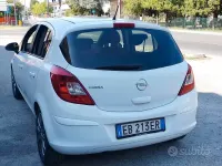 Usata Opel Corsa 80 CV (58 kW) 2010 Bianco Utilitaria