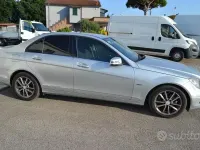 Usata Mercedes C200 Elegance 136 CV (100 kW) 2010 Grigio Berlina