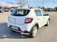 Usata Dacia Sandero Stepway 90 CV (66 kW) 2015 Bianco Berlina