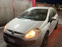 Usata Fiat Grande Punto Active 75 CV (55 kW) 2010 Utilitaria