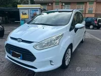 Usata Ford B-MAX Titanium 87 CV (63 kW) 2017 Bianco Monovolume