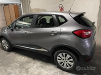Usata Renault Captur 90 CV (66 kW) 2016 Grigio SUV