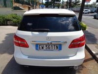 Usata Mercedes B180 Executive 109 CV (80 kW) 2013 Bianco Monovolume