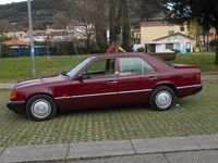 Usata Mercedes E200 1993 Bordeaux Berlina