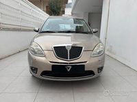 Usata Lancia Ypsilon 60 CV (44 kW) 2009 Grigio Utilitaria
