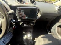 Usata Smart ForFour 71 CV (52 kW) 2019 Bianco Utilitaria