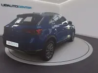 Usata VW T-Roc Style 150 CV (110 kW) 2023 0f blu lava metallizzato SUV