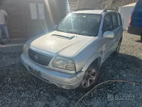 Usata Suzuki Grand Vitara 109 CV (80 kW) 2001 Grigio SUV