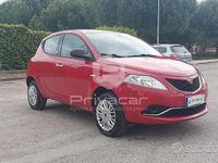 Usata Lancia Ypsilon Platinum 85 CV (62 kW) 2016 Rosso Utilitaria