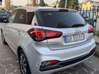 Usata Hyundai i20 75 CV (55 kW) 2020 Argento Utilitaria