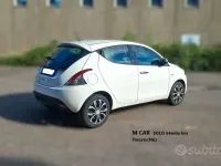 Usata Lancia Ypsilon Silver 69 CV (50 kW) 2014 Bianco Utilitaria