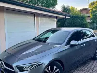 Usata Mercedes A180 Business 116 CV (85 kW) 2024 Grigio Berlina