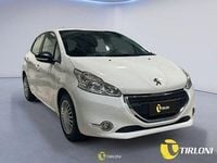 Usata Peugeot 208 Active 82 CV (60 kW) 2013 Bianco Utilitaria